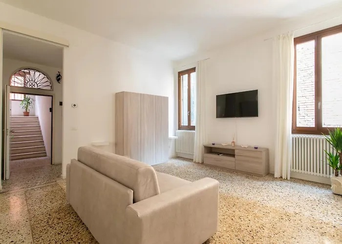 Canaletto Apartments